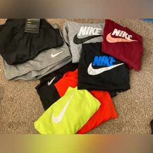 Nike women’s workout gear